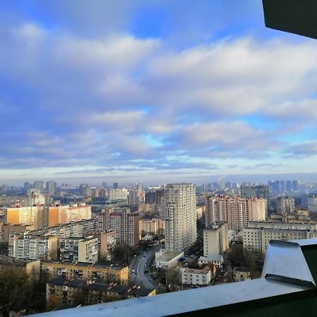 Видовая 25: Panoramic High-Rise Retreat Kyiv Exterior photo
